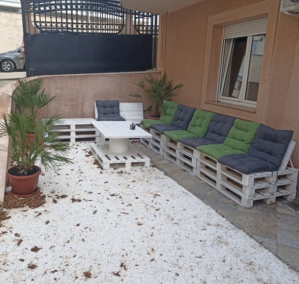 Nameštaj od paleta – Naši radovi